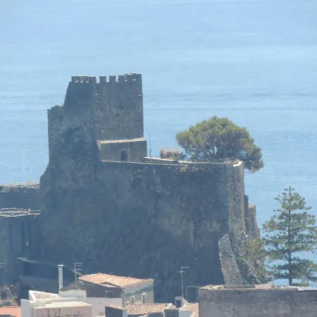 Casa Aurora * Aci Castello